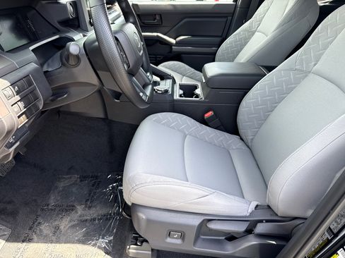 New 2026 Toyota Tacoma SR5 AWD/4WD image 25
