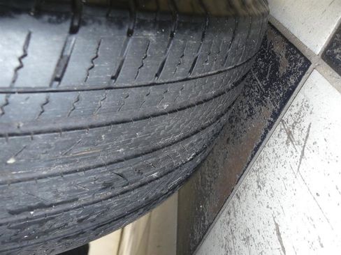 Used 2020 GMC Yukon SLT image 37