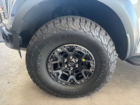 Used 2023 Ford F150 Raptor w/ Raptor Carbon Fiber Package image 61