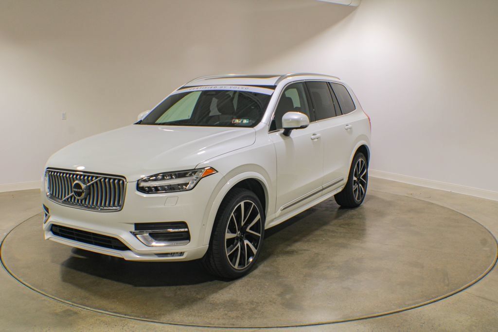 Certified 2024 Volvo XC90 B6 Ultimate w/ Protection Package Premier AWD/4WD image 1