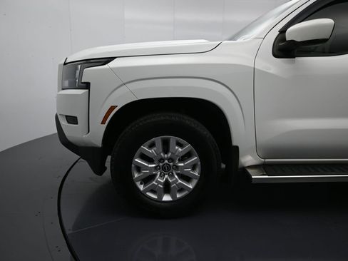 Certified 2023 Nissan Frontier SV w/ Technology Package RWD image 9