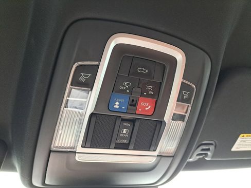 Used 2021 RAM 1500 Limited AWD/4WD image 36