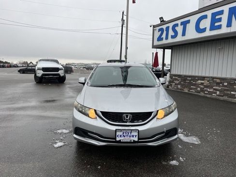 Used 2013 Honda Civic LX image 2