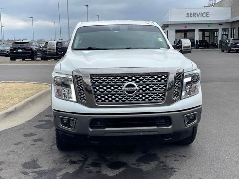 Used 2019 Nissan Titan Platinum Reserve w/ Platinum Utility Package image 2