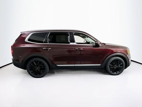 Used 2022 Kia Telluride SX w/ Towing Package FWD image 4