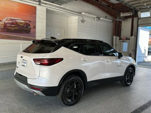 New 2025 Chevrolet Blazer LT w/ Midnight/Sport Edition image 3