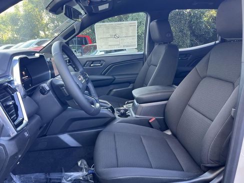 New 2026 GMC Canyon Elevation image 23