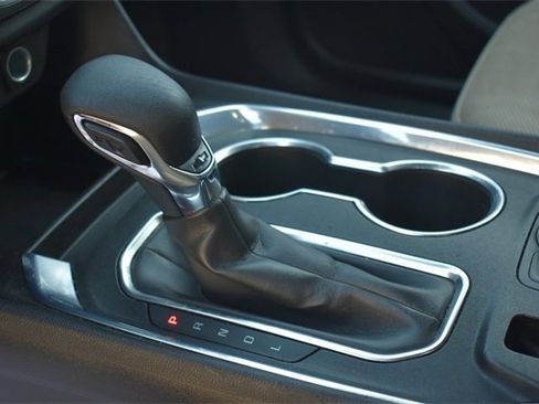 Certified 2022 Chevrolet Traverse LS image 23