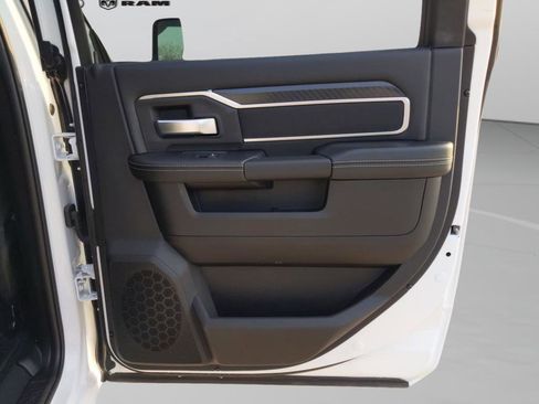 New 2025 RAM 2500 Lone Star image 30