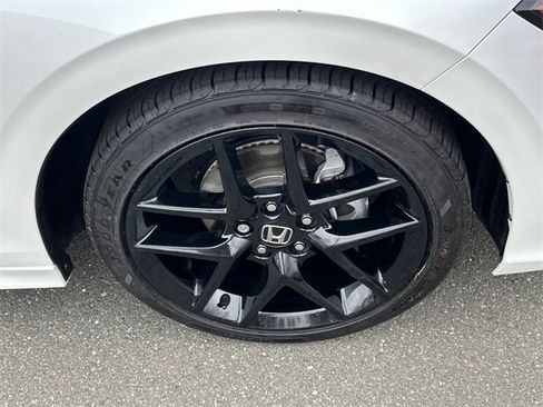 Used 2025 Honda Civic Sport image 7