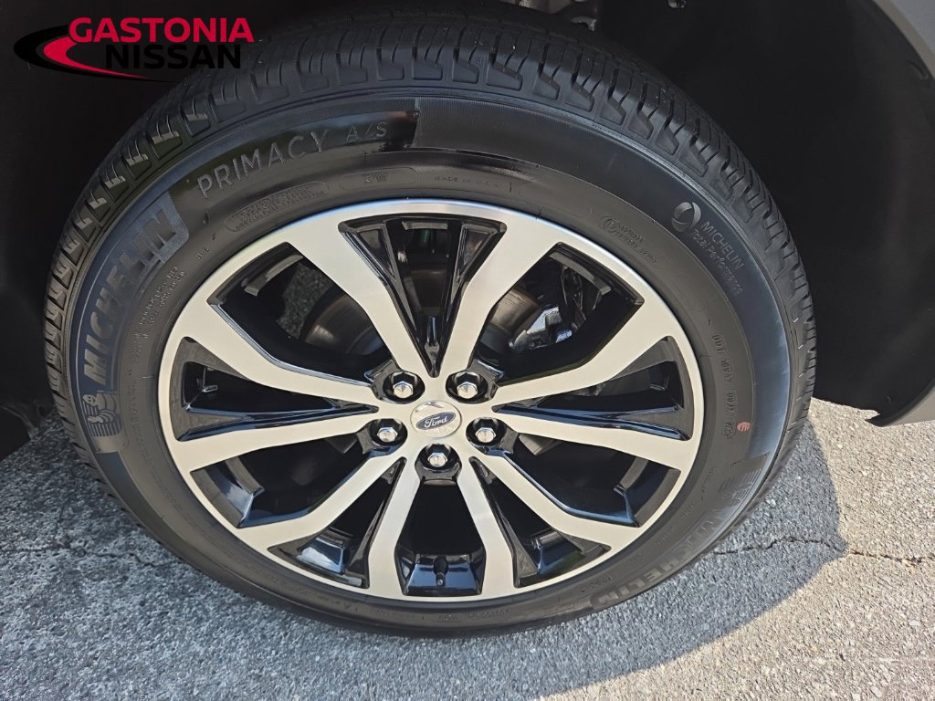 Used 2025 Ford Explorer ST-Line AWD/4WD image 14