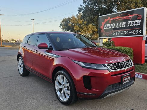 Used 2020 Land Rover Range Rover Evoque SE image 6