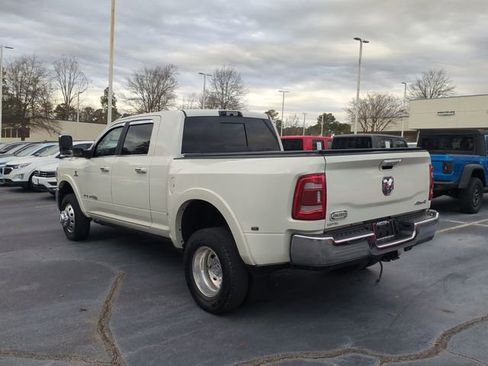 Certified 2022 RAM 3500 Limited image 3