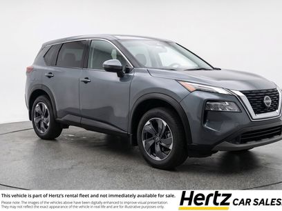 Used 2025 Nissan Rogue SV