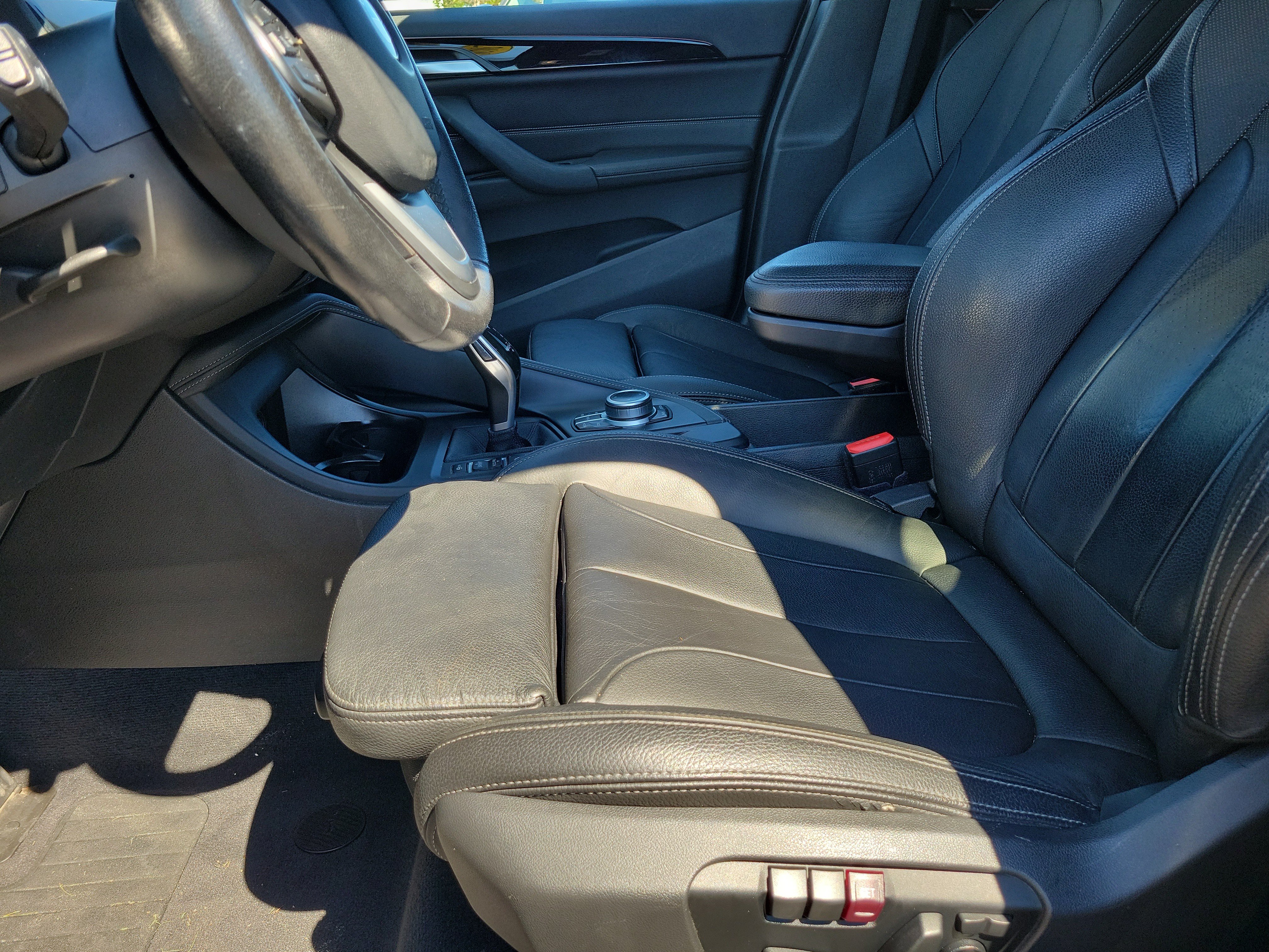 Used 2020 BMW X1 sDrive28i w/ Convenience Package FWD image 19