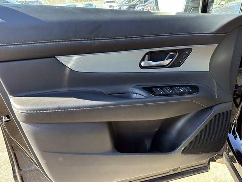 Certified 2025 Nissan Murano SL image 20