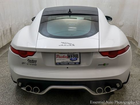 Used 2016 Jaguar F-TYPE R image 6