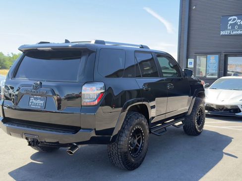 Used 2020 Toyota 4Runner SR5 Premium AWD/4WD image 5