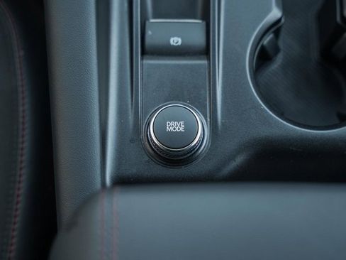 Used 2025 Ford Explorer ST-Line w/ ST-Line Street Pack image 28