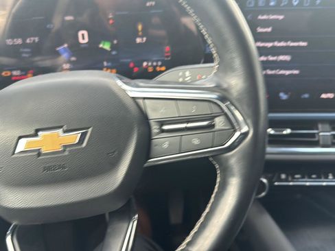 Used 2024 Chevrolet Equinox EV LT FWD image 12