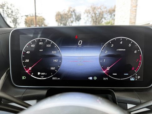 Used 2023 Mercedes-Benz GLC 300 4MATIC image 18