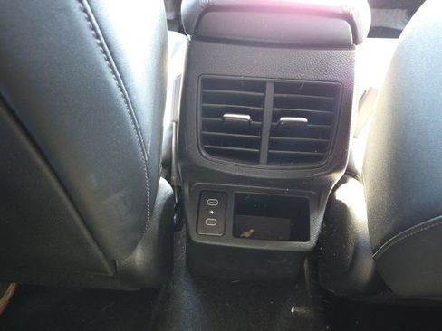 Used 2024 Kia Seltos S image 18