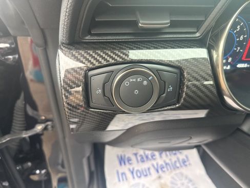 Used 2021 Ford Mustang Shelby GT500 w/ Technology Package image 21