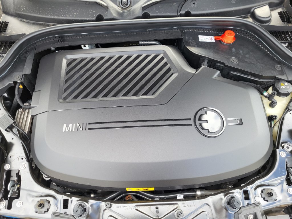 Used 2024 MINI Cooper SE FWD image 29