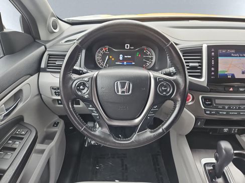 Used 2018 Honda Pilot EX-L image 18