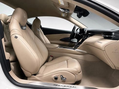 Used 2024 Maserati GranTurismo Modena AWD/4WD image 18