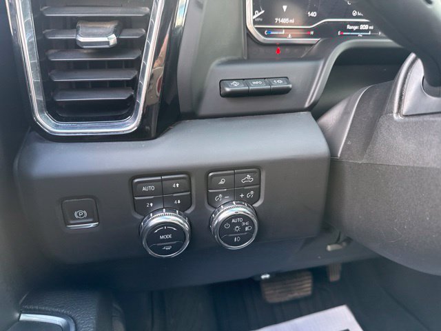 Used 2024 GMC Sierra 3500 Denali w/ Denali Reserve Package AWD/4WD image 22