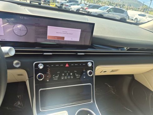 Used 2026 Genesis GV80 2.5T image 14