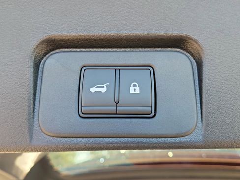 New 2026 Nissan Rogue SV image 10