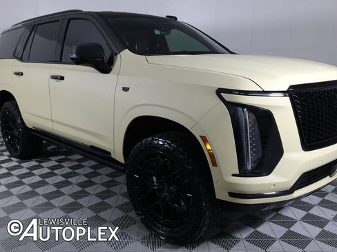 Used 2025 Cadillac Escalade Sport w/ Touring Package AWD/4WD image 3