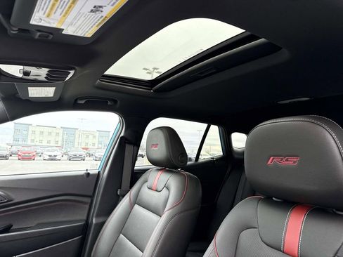 New 2026 Chevrolet Trax RS w/ Sunroof Package FWD image 3