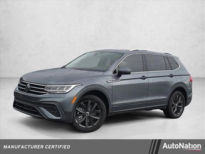 Used 2024 Volkswagen Tiguan SE w/ Panoramic Sunroof Package