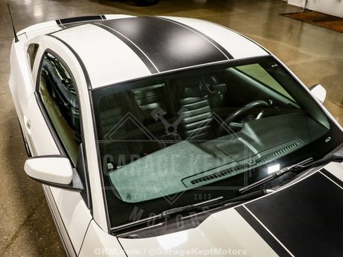 Used 2010 Ford Mustang GT RWD image 16