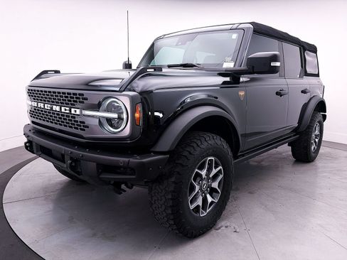 Used 2023 Ford Bronco Badlands AWD/4WD image 11