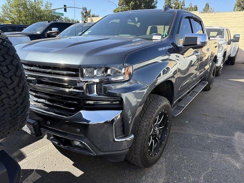 Used 2020 Chevrolet Silverado 1500 LTZ w/ LTZ Plus Package RWD image 2