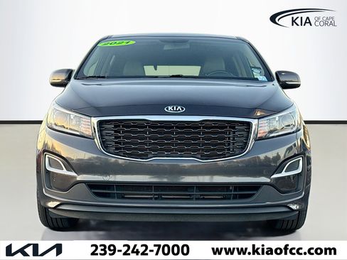 Certified 2021 Kia Sedona EX image 8