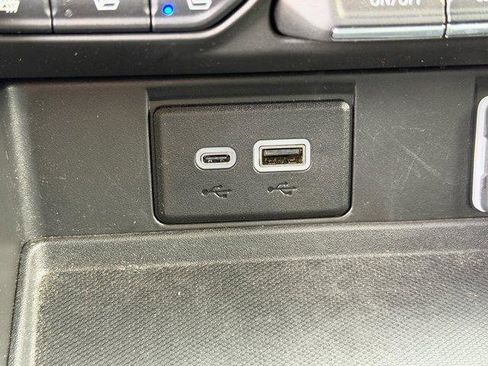 Used 2024 Chevrolet Tahoe High Country image 20