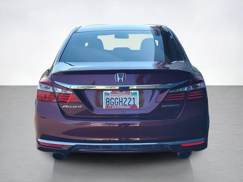 Used 2017 Honda Accord Sport image 7