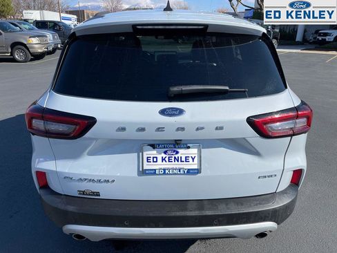 Used 2025 Ford Escape Platinum image 28