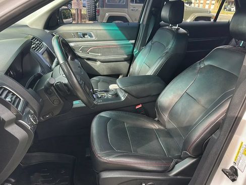 Used 2016 Ford Explorer Sport w/ Equipment Group 401A AWD/4WD image 15