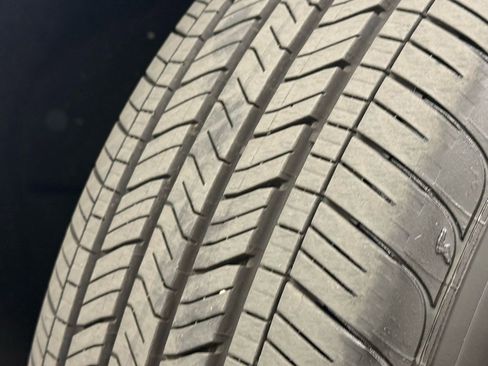 Used 2023 Cadillac XT6 Premium Luxury image 37