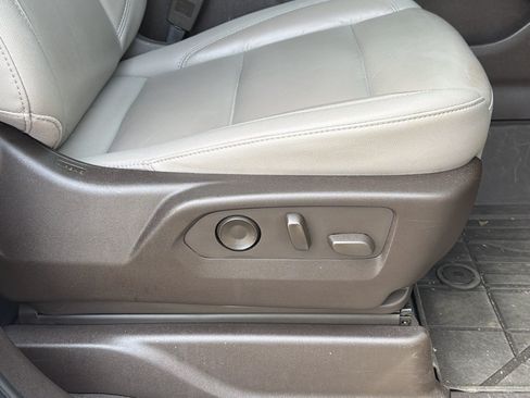 Used 2021 Chevrolet Tahoe LT RWD image 26