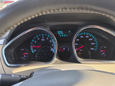 Used 2011 Chevrolet Traverse LT w/ Personal Connectivity Package FWD image 23