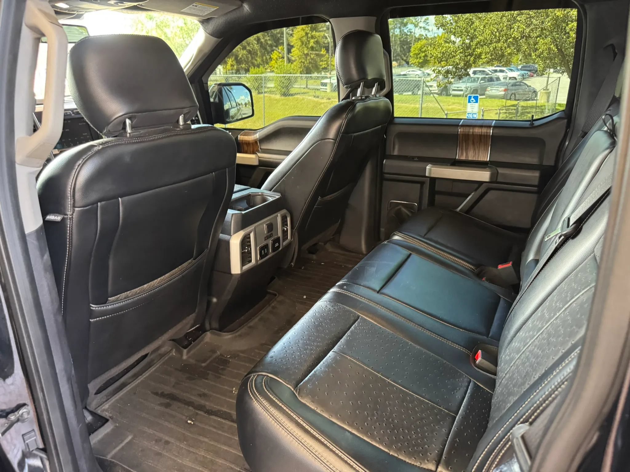 Used 2018 Ford F150 Lariat w/ Equipment Group 502A Luxury AWD/4WD image 21