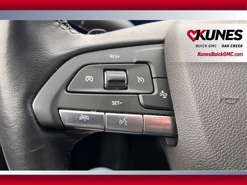 Used 2025 Cadillac XT4 Premium Luxury image 15