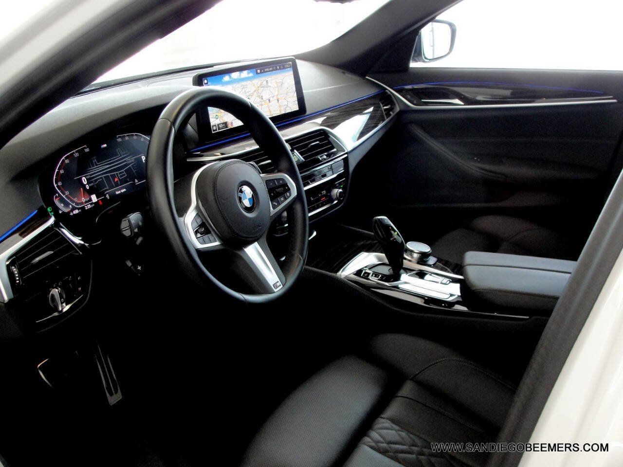 Used 2023 BMW 540i w/ M Sport Package RWD image 29